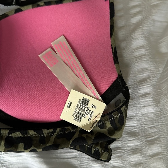 VICTORIA SECRET push up bra - Picture 3 of 3